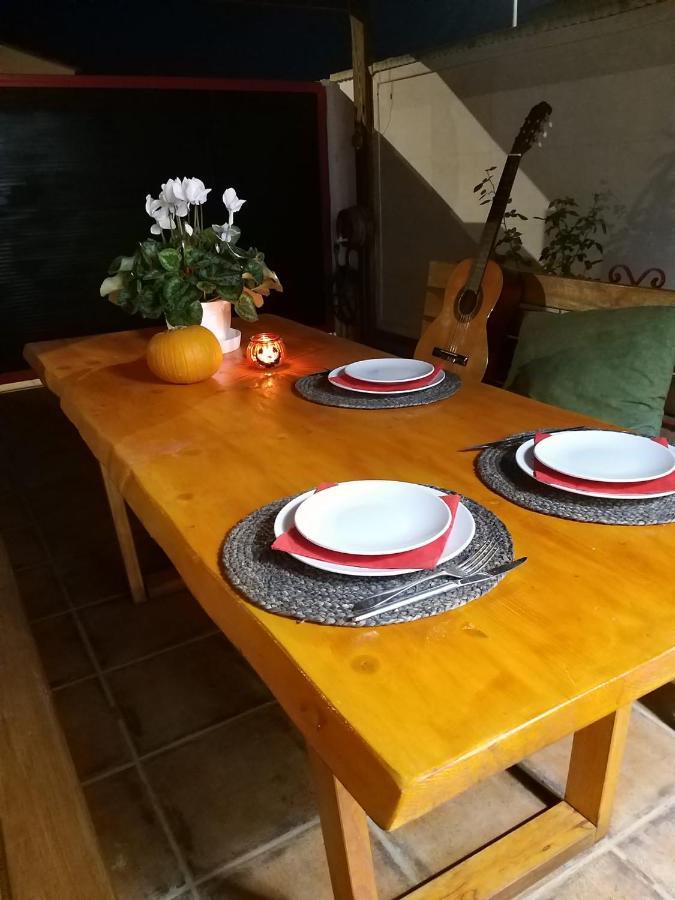 Tienda Linda Hotell Puebla de Vallbona Eksteriør bilde