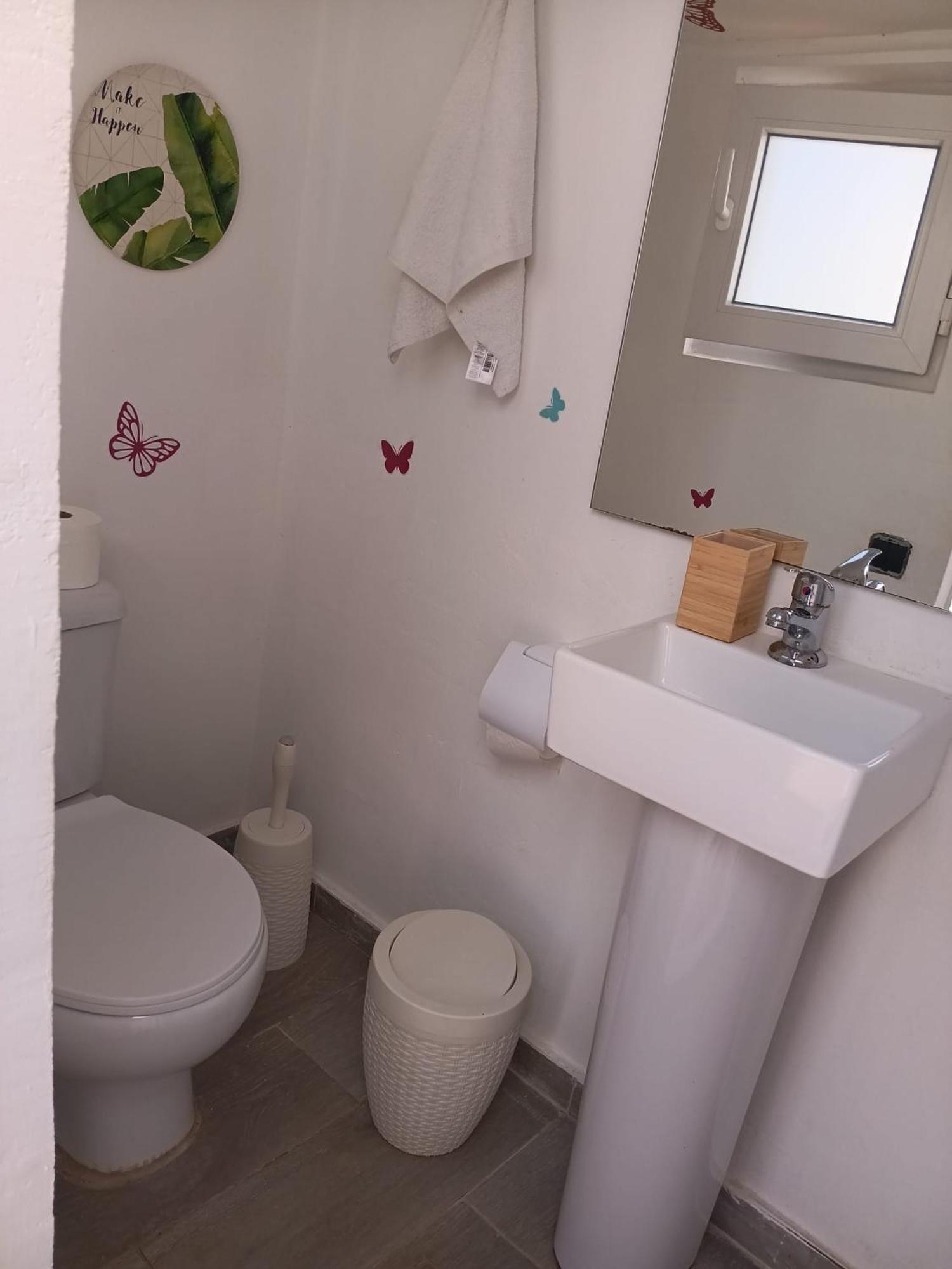 Tienda Linda Hotell Puebla de Vallbona Eksteriør bilde