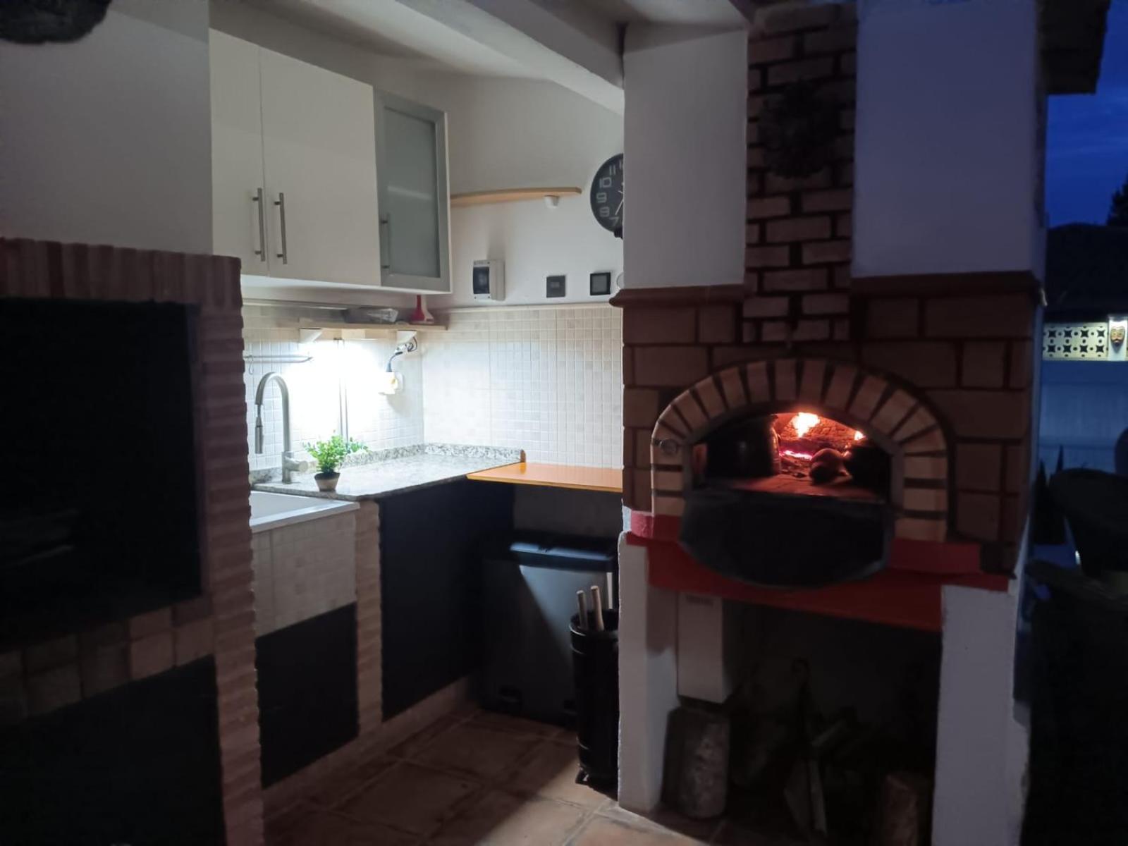 Tienda Linda Hotell Puebla de Vallbona Eksteriør bilde