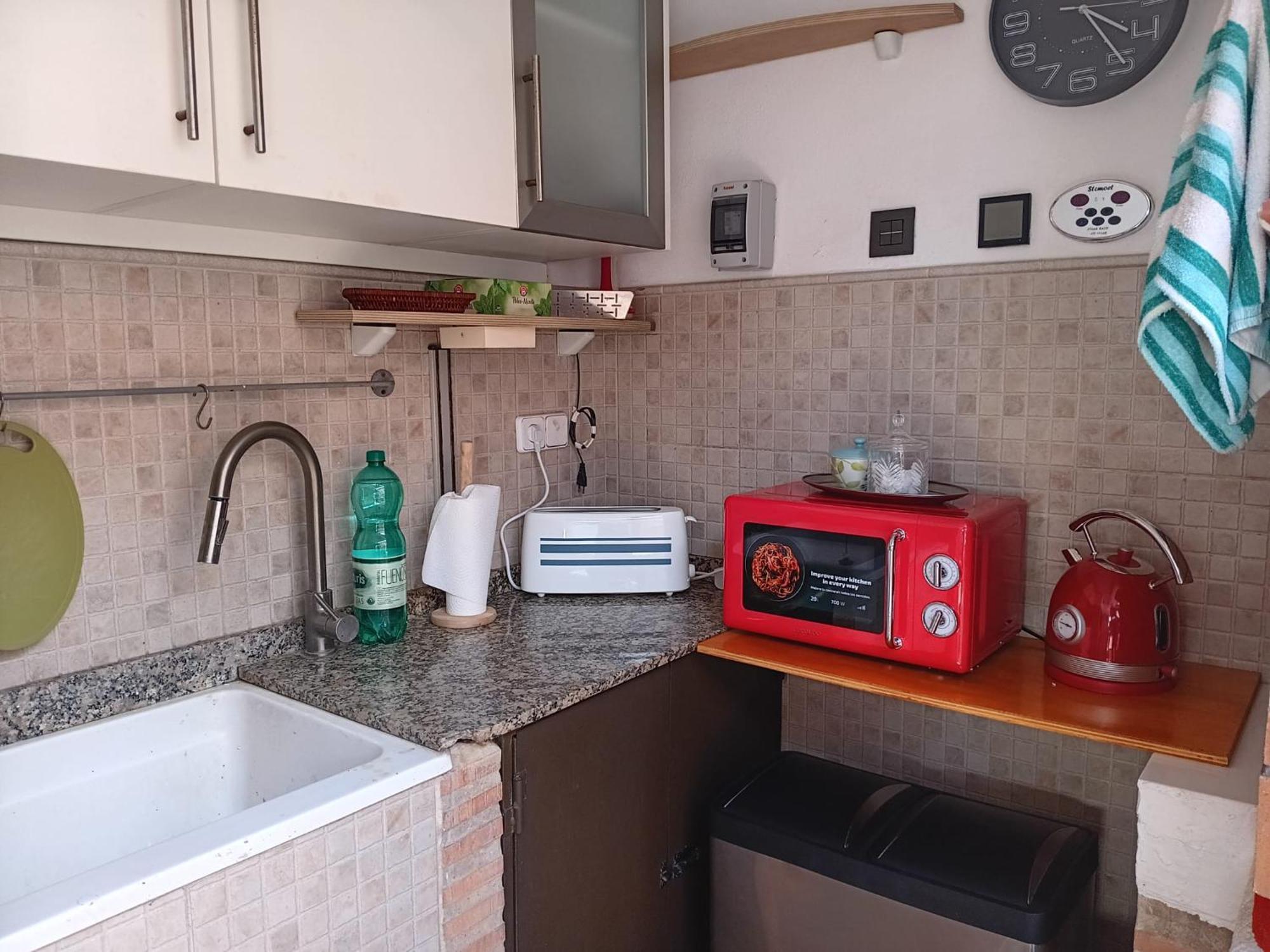 Tienda Linda Hotell Puebla de Vallbona Eksteriør bilde